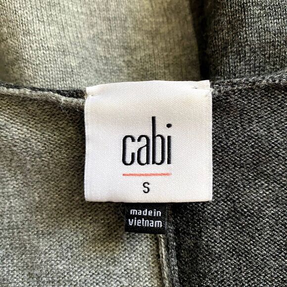 Cabi #4037 Dakota Poncho Sweater Oversized Black Gray Colorblock Size Small - Picture 4 of 5